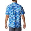 imageColumbia Sportswear Mens Trollers Best Short Sleeve ShirtBlue Macaw Festive Fishin Print