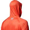 imageColumbia Mens CasualVt  Tangy OrangeDeep Maroon
